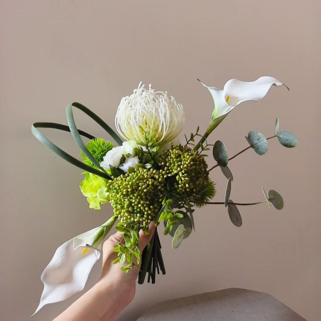 Elegante Tischmittelstück