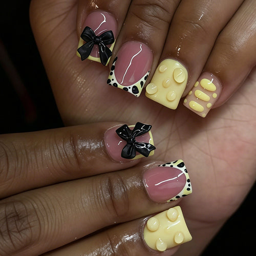 Kreatives Dekoratives Press-On Nagelset Karnz