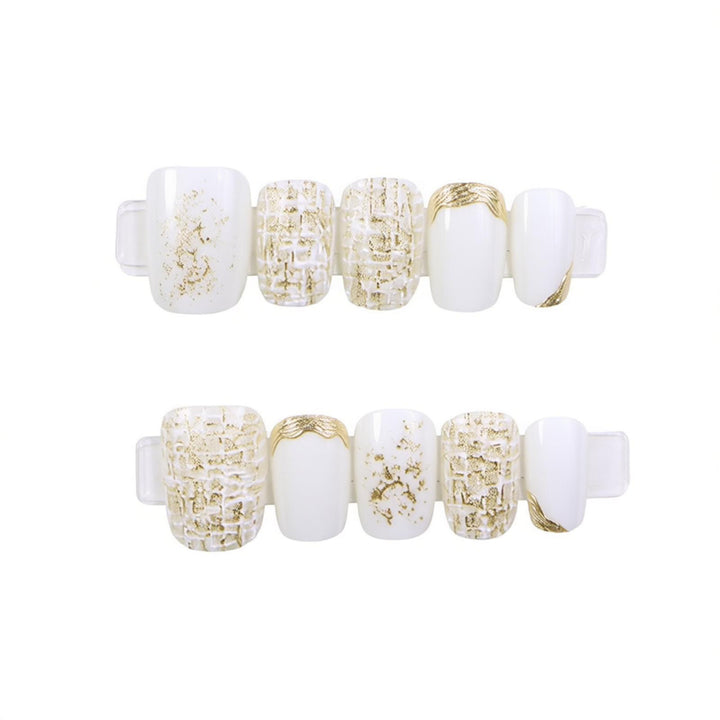Elegantes Glänzendes Nagelkunstset Karnz