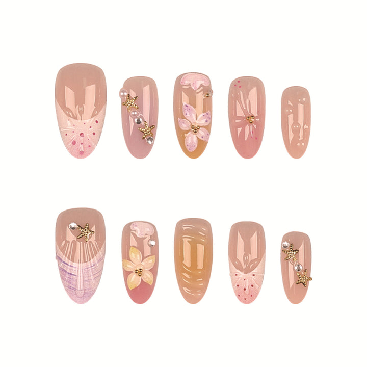 Dekoratives Press-On-Nagelset mit floralen Akzenten