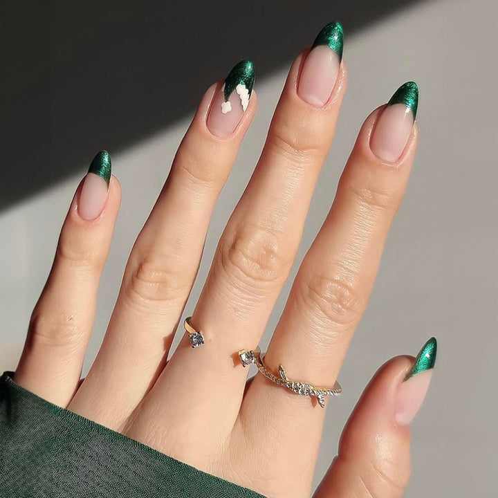 Elegante Stiletto Press-On Nagelset mit einzigartigem Design Karnz