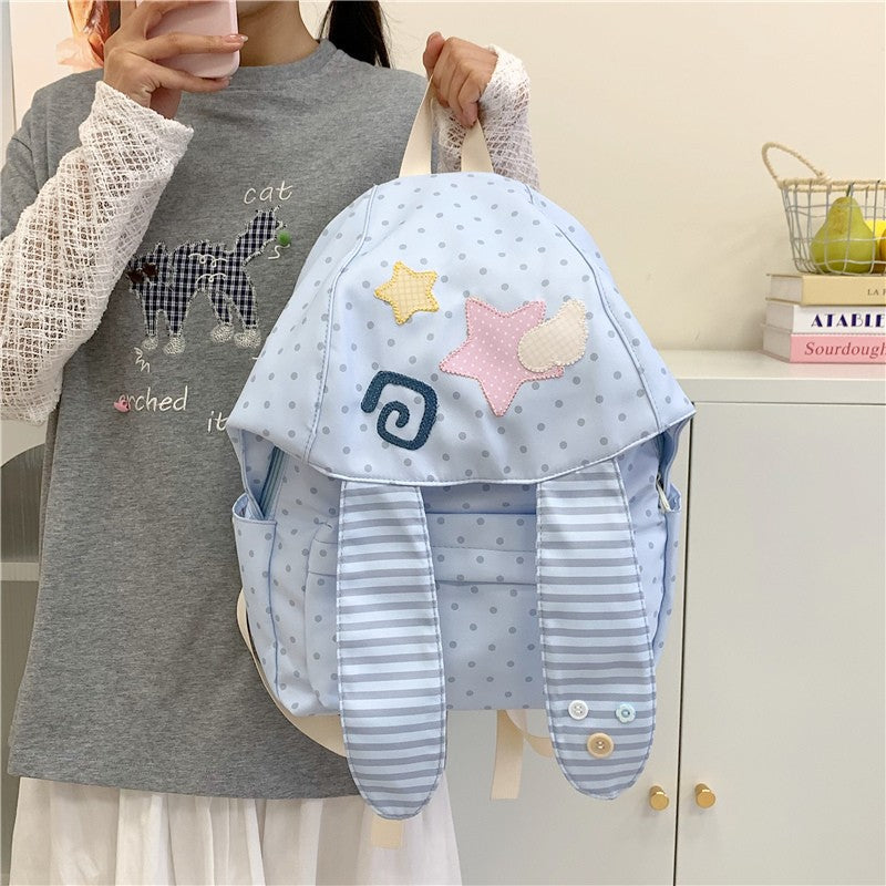 Verspielter Design-Rucksack mit Hasenohren