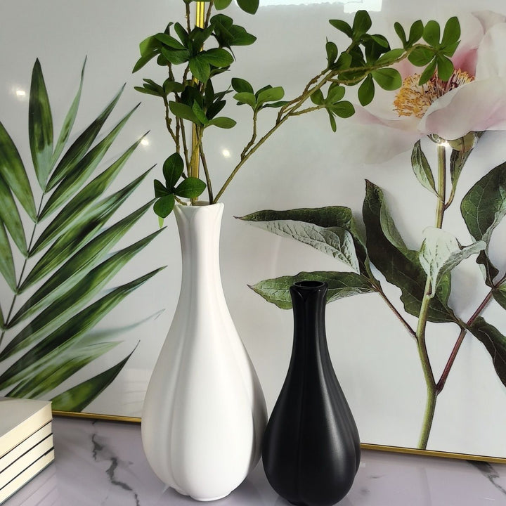 Moderne tulpenförmige dekorative Vase Karnz