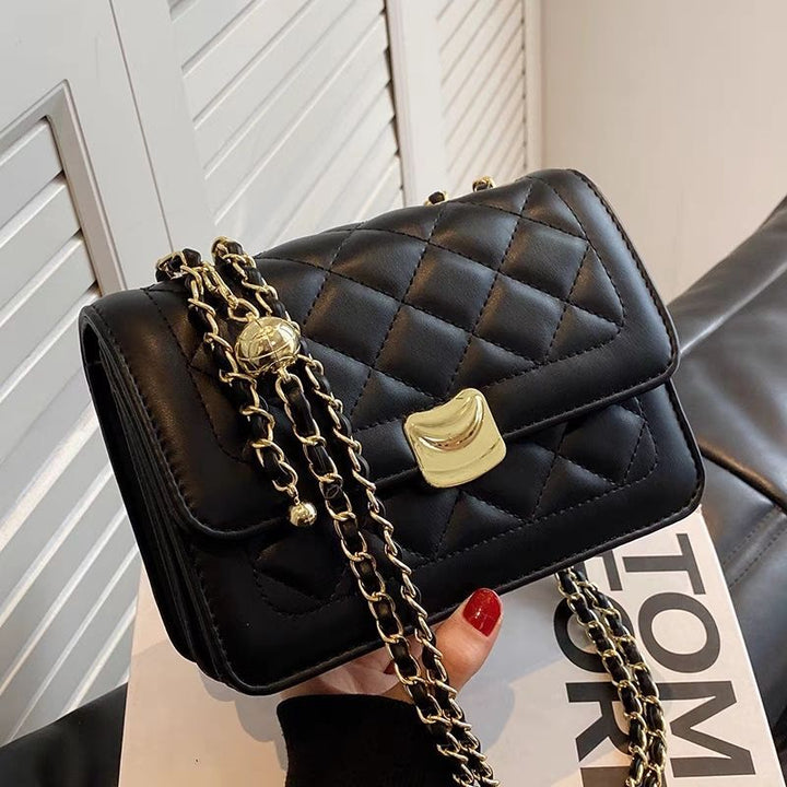 Gepolsterte Kette-Detail Crossbody-Handtasche Karnz