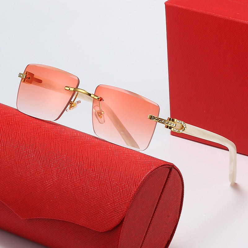 Damen modische quadratische Sonnenbrille mit luxuriösem Akzent und UV-Schutz Karnz