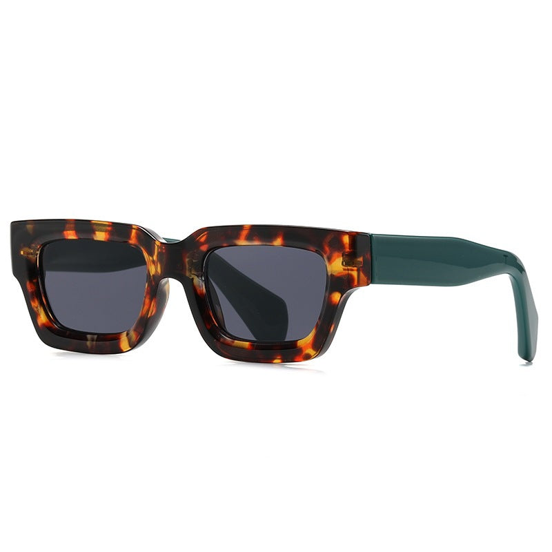 Damen oversized Sonnenbrille im modernen, kantigen Design Karnz