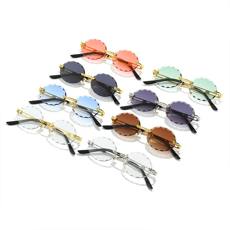 Damen runde Sonnenbrille mit einzigartigem Wellendesign und hochwertigem Metallrahmen Karnz