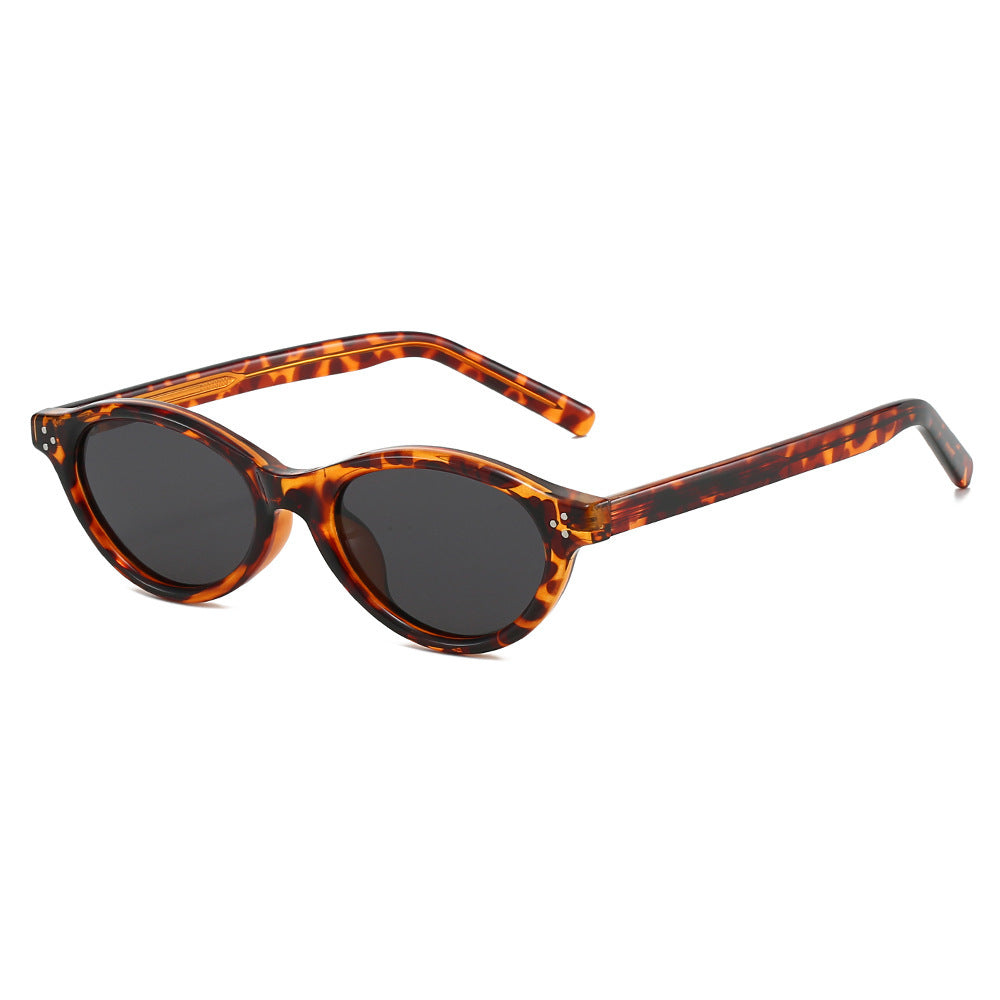 Damen Cat-Eye Sonnenbrille mit elegantem, transparentem Rahmen und UV400-Schutz Karnz