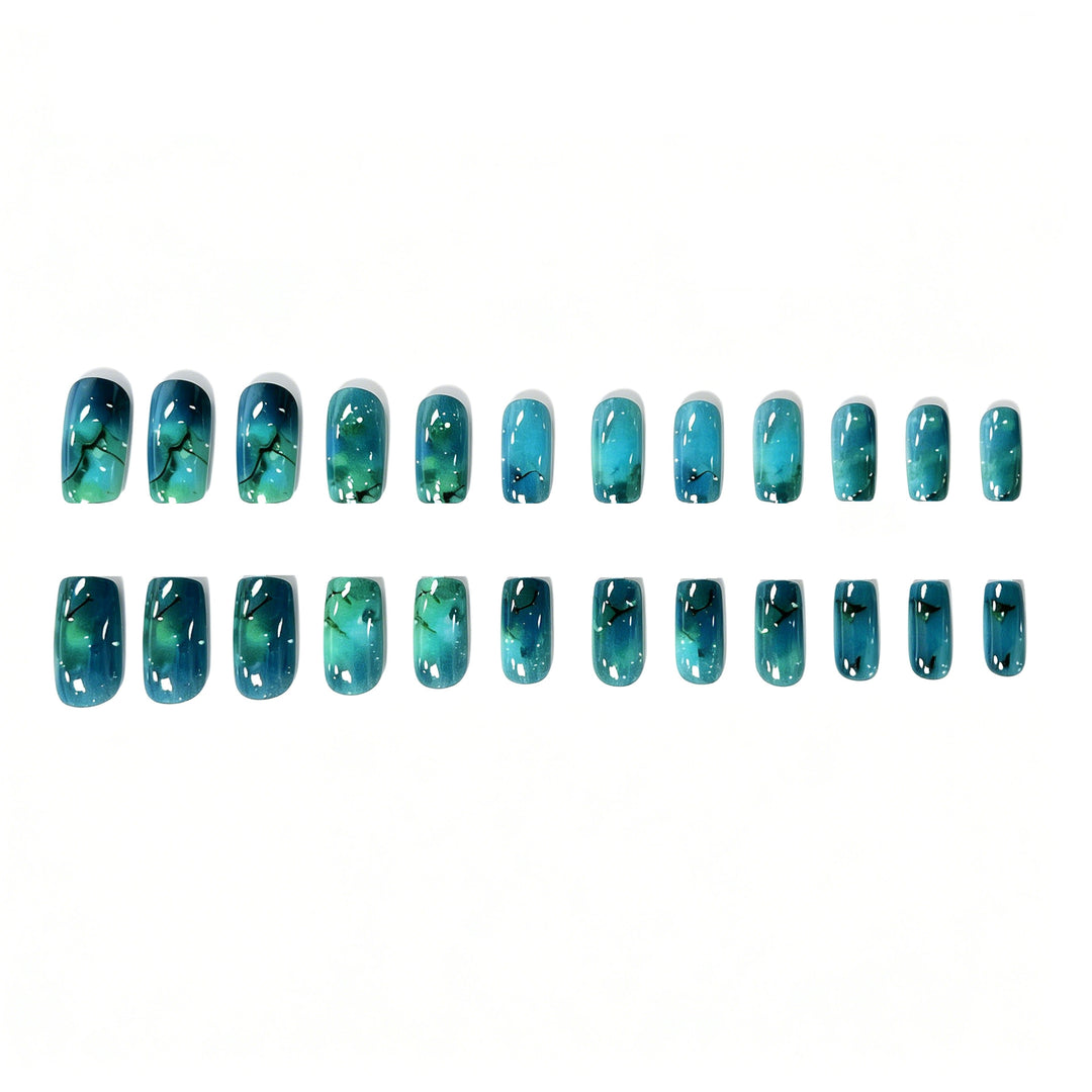 Künstlerische Gel-Nagelverlängerungen Karnz