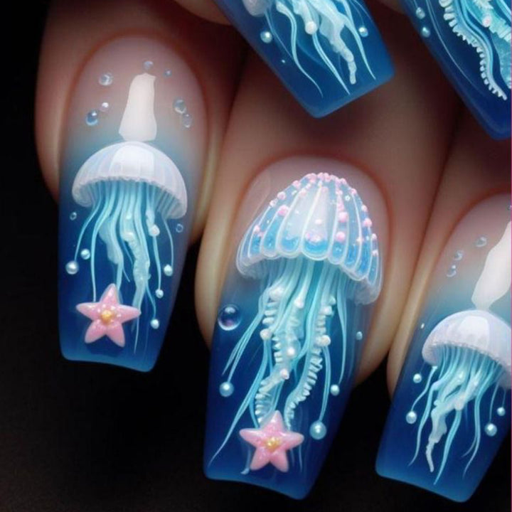 Marine-Themed Gel-Nagelkunst Designs Karnz