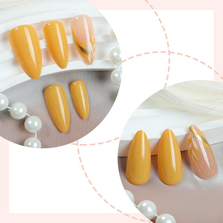 Premium Künstlerischer Press-On Nagel Set mit Blumen- und Metallic-Akzenten Karnz