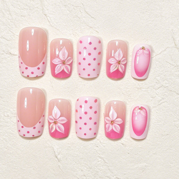 Stylische Polka Dot Nagelkunst Tipps Karnz