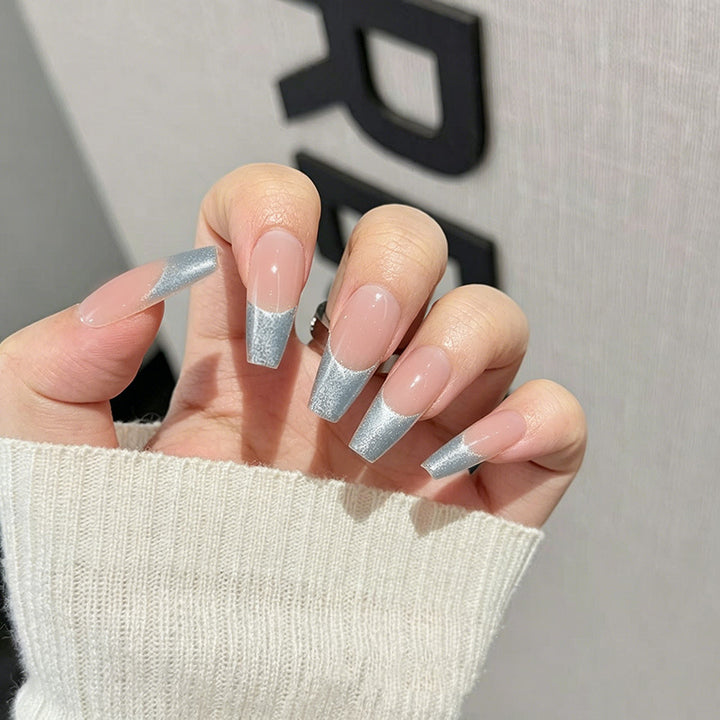 Elegante glitzernde Acrylnagelerweiterungen Karnz