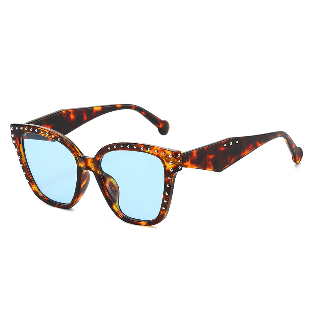 Überdimensionale Fashion Cat-Eye-Sonnenbrille mit Strassdetails Karnz