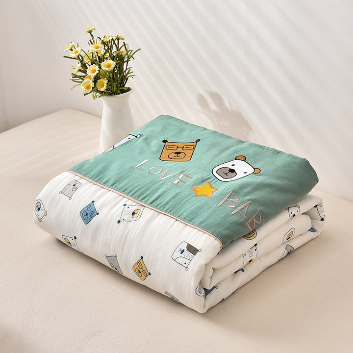 Kinder-Kuscheldecke aus Baumwoll-Gauze mit Wendefunktion und Bärenstickerei