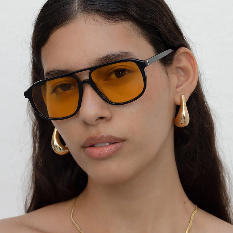 Damen modische Sonnenbrille im eleganten Quadratdesign Karnz
