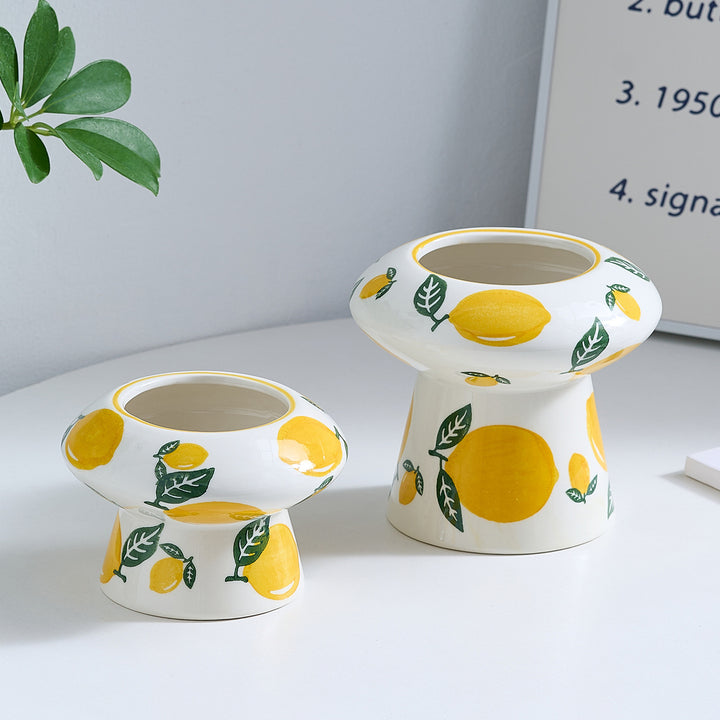 Keramikvase mit Erdbeermuster Karnz