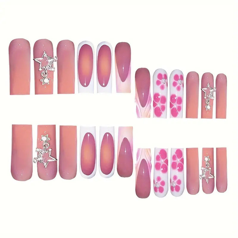 Künstlerisches 3D Floral Press-On Nagel Set Karnz