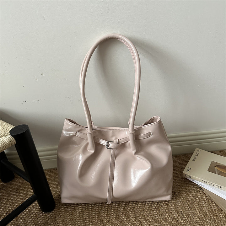 Elegante Glänzende Handtasche
