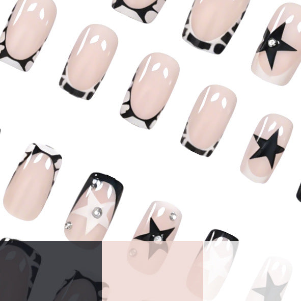 Elegante Künstlerische Gel-Nagelverlängerungen Karnz