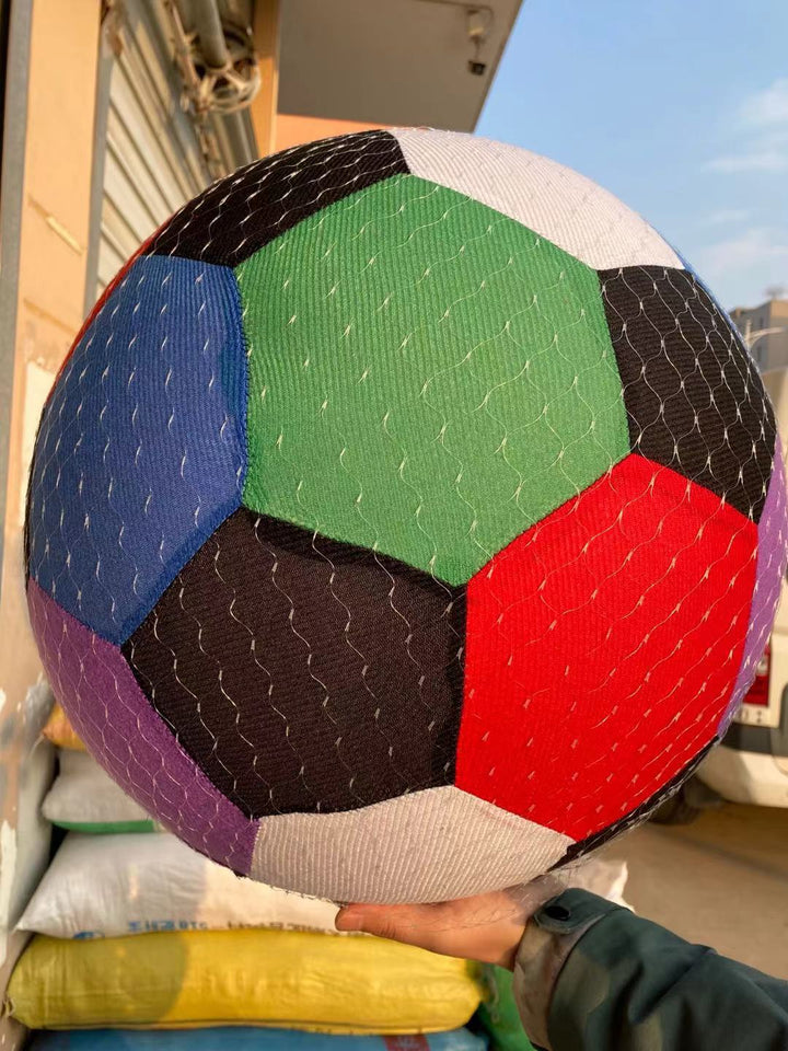 Herren Spielball Karnz