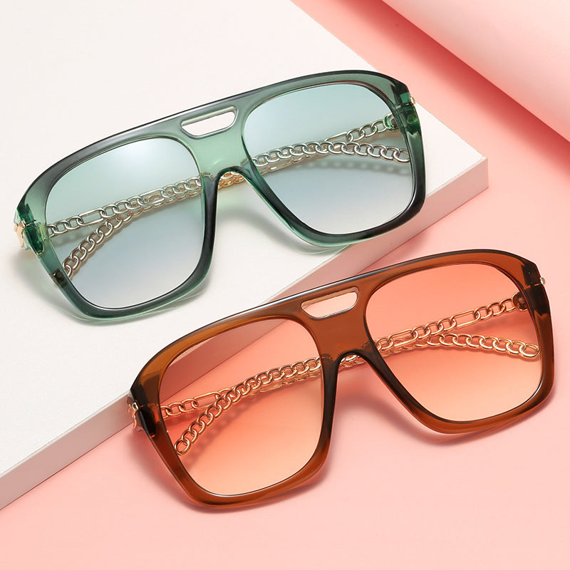 Damen Luxuriöse Sonnenbrille mit einzigartigem Kettenrahmen Karnz