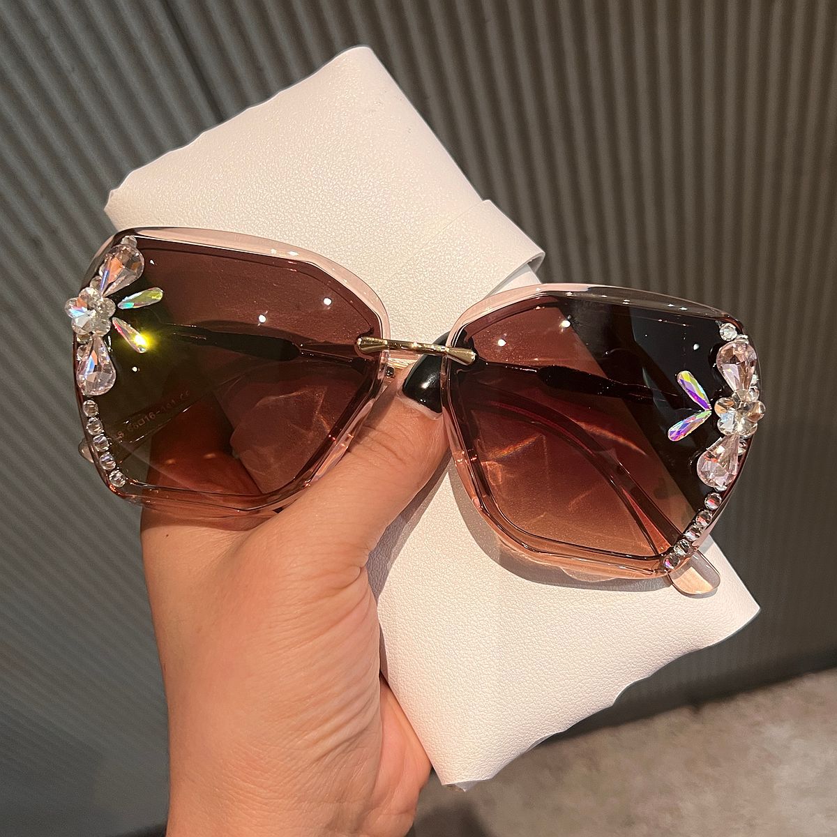Damen Schmucksteine Sonnenbrille Karnz
