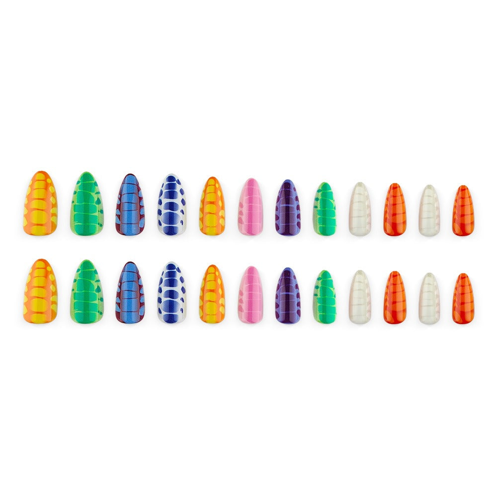 Nagelspitzen Karnz