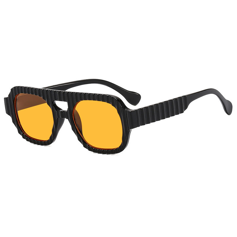 Damen geometrische Sonnenbrille mit raffiniertem Strukturdesign Karnz