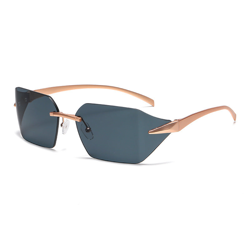Damen modische quadratische Sonnenbrille mit verziertem Metallrahmen Karnz