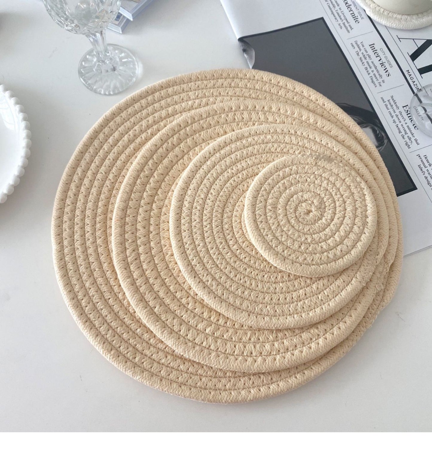 Damen Runde Platzdeckchen aus hochwertigem Naturmaterial Karnz