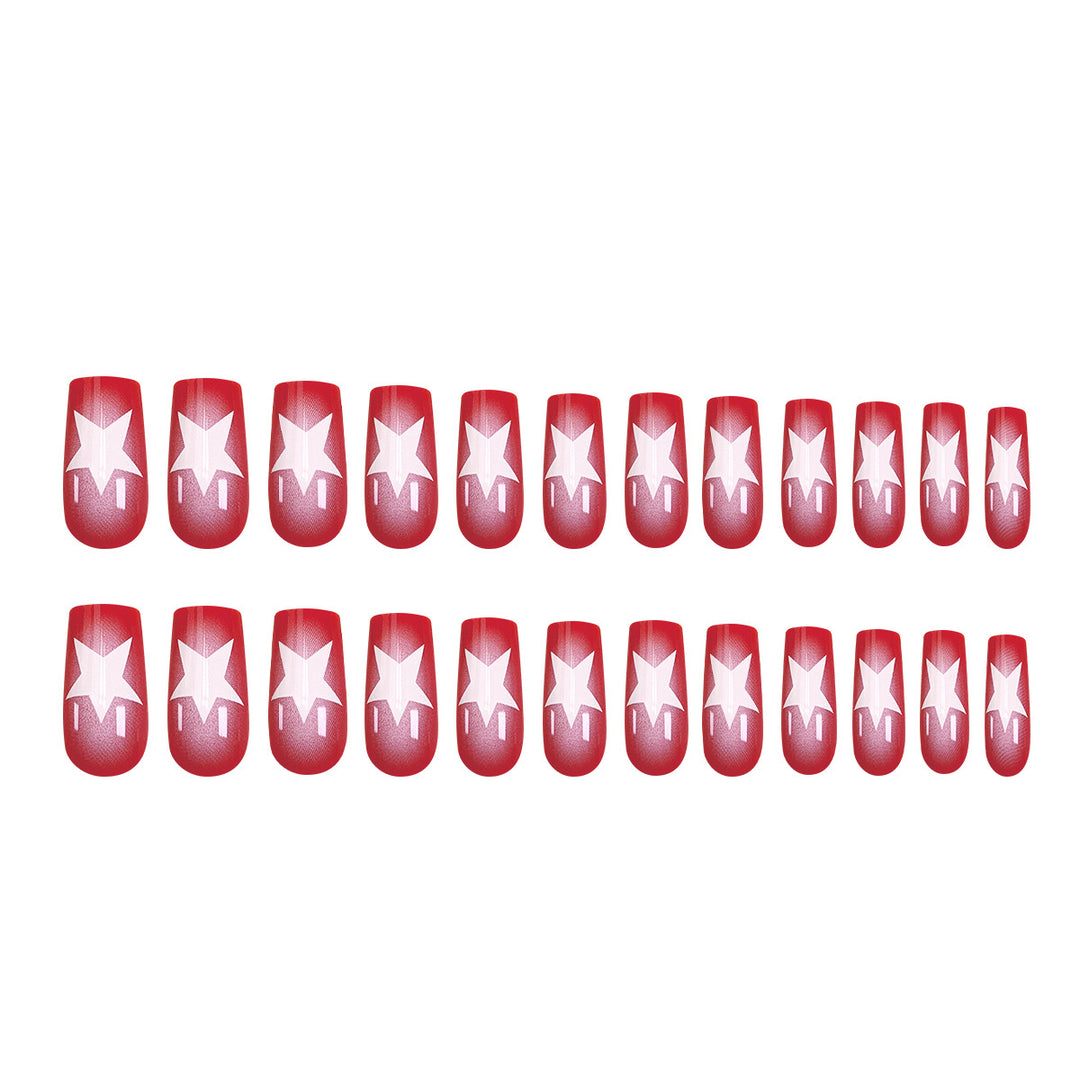 Kreative Nail Art mit Sternen-Motiv Karnz