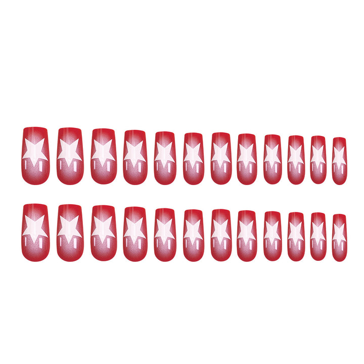 Kreative Nail Art mit Sternen-Motiv Karnz