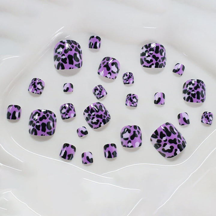 Stylische Leopardenmuster Nagelwickel Karnz