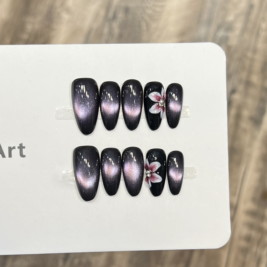 Elegante florale Akzent Press-On Nageltips