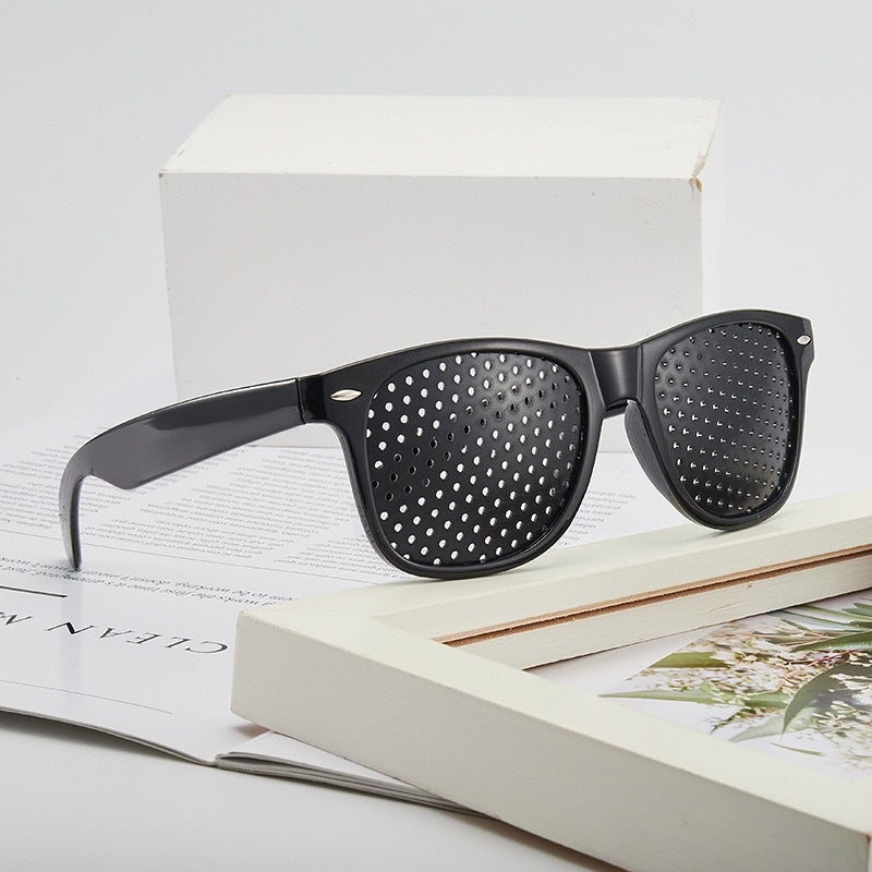 Retro Perforierte Sonnenbrille Karnz