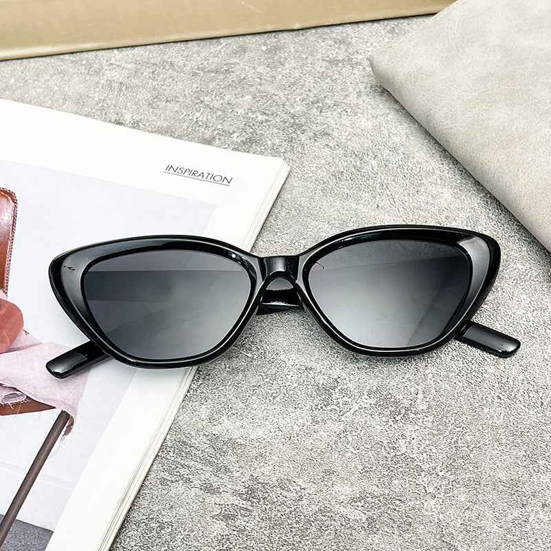 Damen Cat-Eye Sonnenbrille mit UV-Schutz und robustem Rahmen Karnz