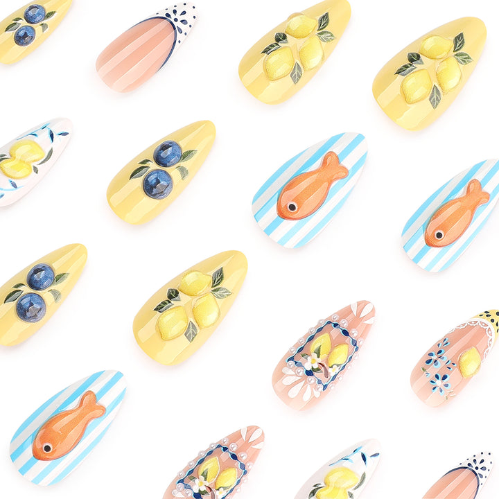 Kunstvolle Nagelverlängerungen mit fruchtigen Designs Karnz