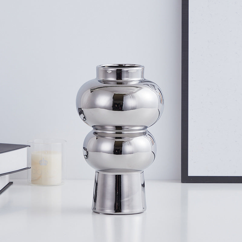 Elegante Moderne Keramikvase Karnz