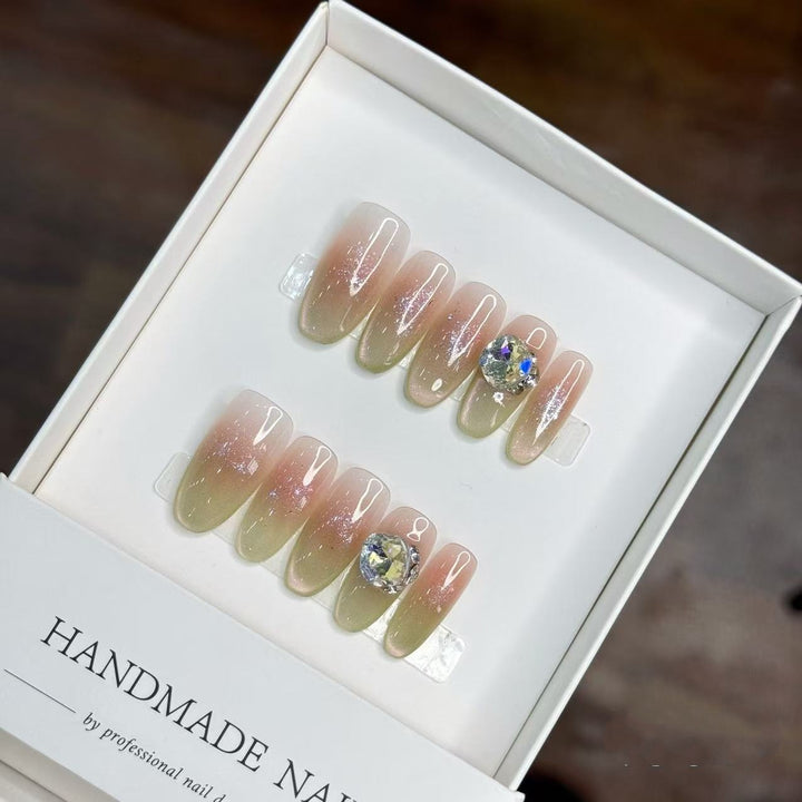 Handgemachte Nail