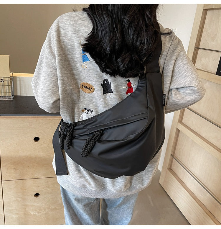Stylischer Sling-Rucksack Karnz