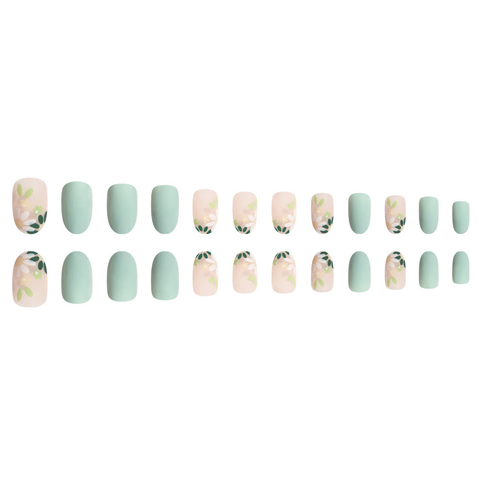Press-On Floral Nail Art Set Karnz