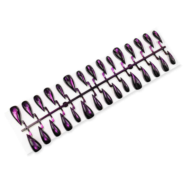Künstlerisches Stiletto Press-On Nagelset mit glänzendem Finish Karnz