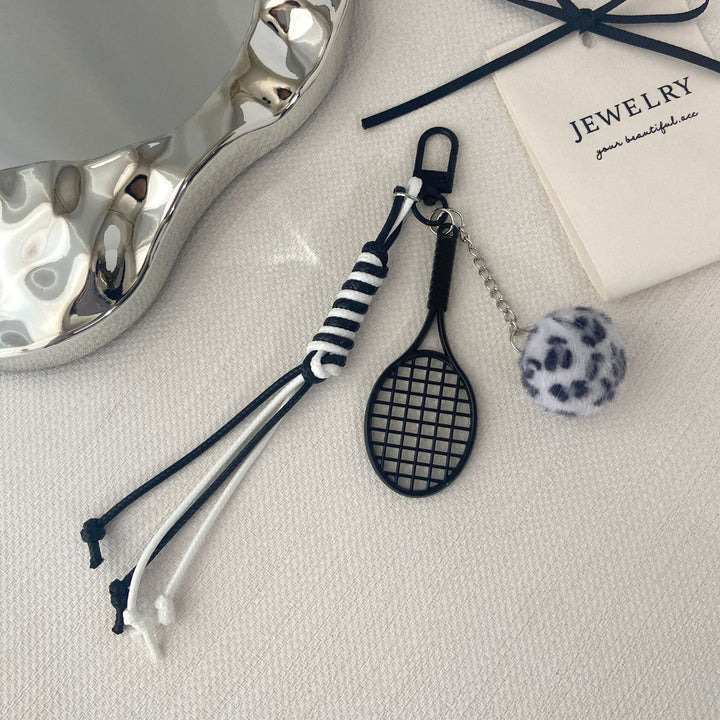 Tennisracket und Pelzball Schlüsselanhänger Karnz