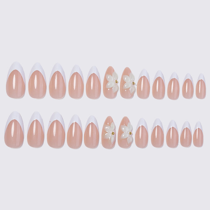 Florales Akzent Press-On Nagelset Karnz