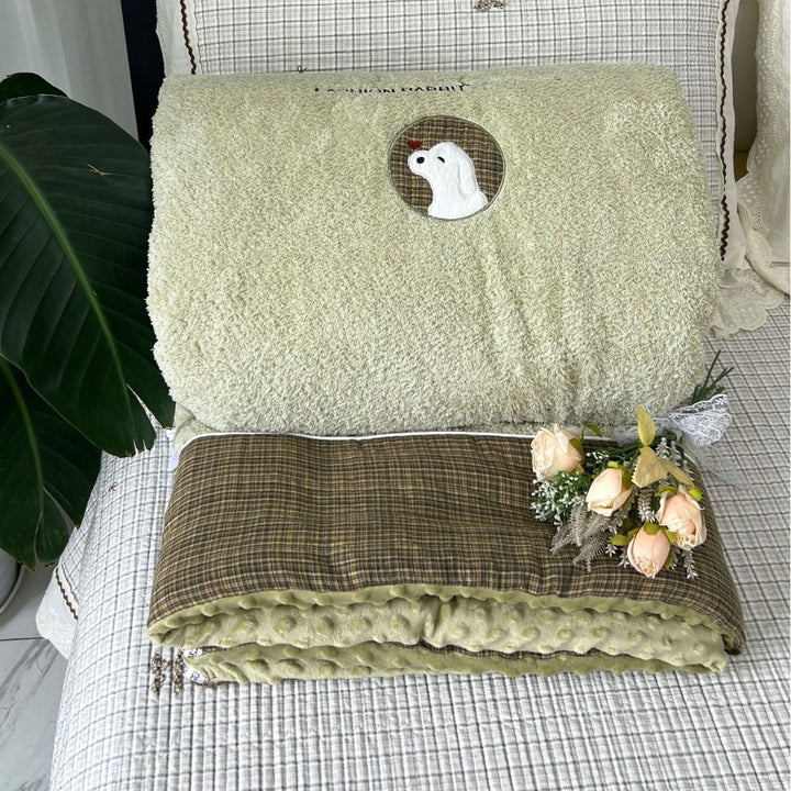 Plüsch Wendbare Fleece Tagesdecke mit Elastischem Rock und Gequiltetem Rand