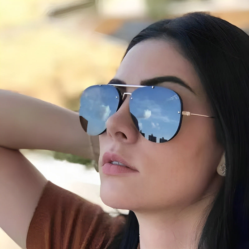 Damen extravagante Sonnenbrille mit stilvollem Rahmen und UV-Schutz Karnz