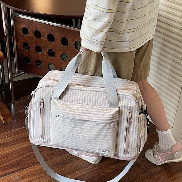 Geräumige multifunktionale Reisetasche