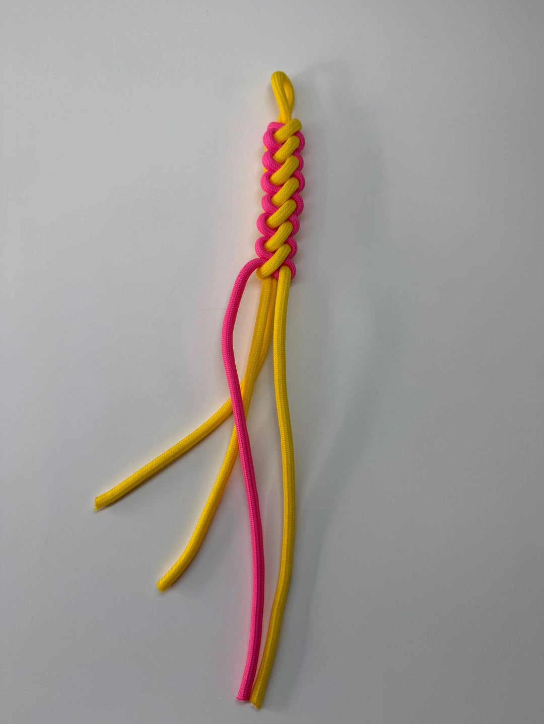 Sportliches Paracord-Armband Karnz