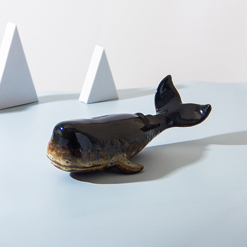 Künstlerische walförmige Keramikfigurine